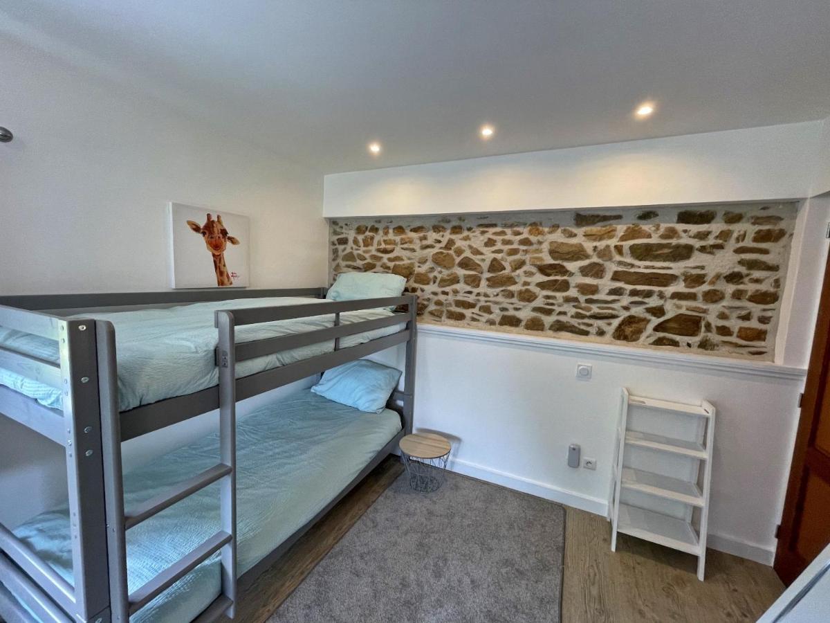 Вилла Champs Chevrier Mezieres-sur-Issoire Экстерьер фото